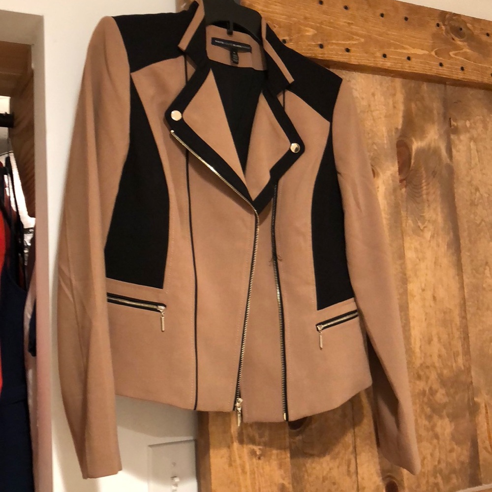 White House black-market blazer